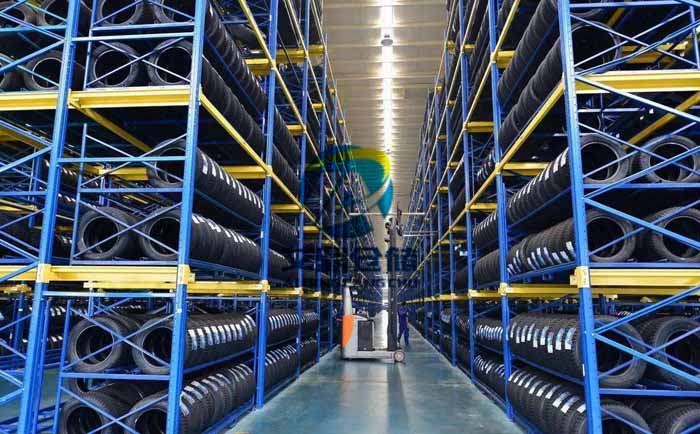 輪胎貨架