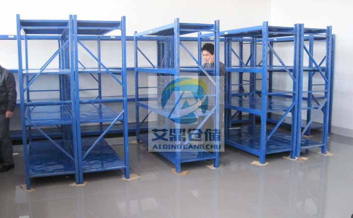 中型倉庫貨架廠家